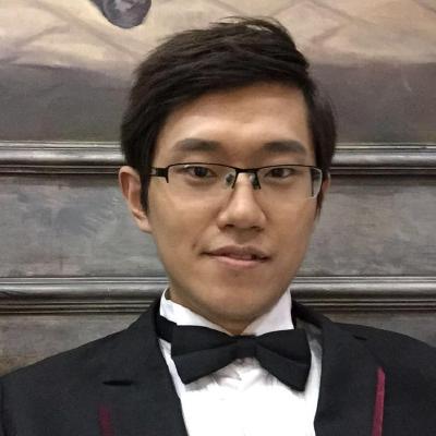 仲梓源的个人照片